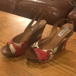 Steve Madden Qualiti Wedge heels.  Size 10